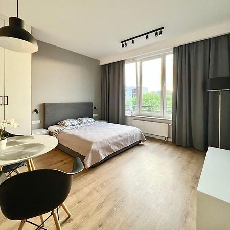 شقة K22 Warszawa Zachodnia Slawinska 502 المظهر الخارجي الصورة